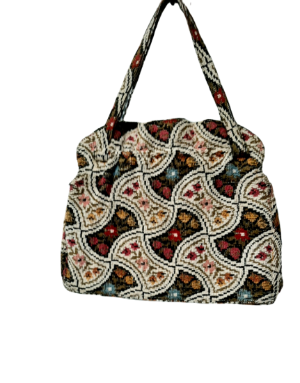 needlepoint 60s bag 1.png