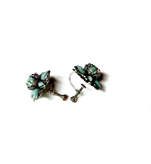 ornate blue flower vintage earrings,star burst flowers,1950s.jpg