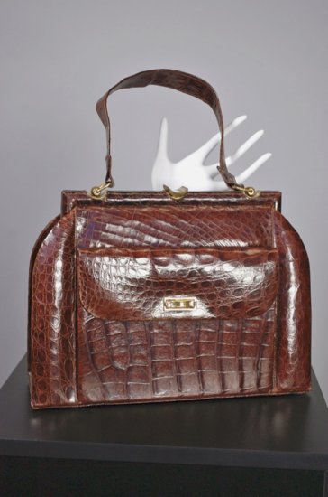 P268-vintage caiman alligator handbag 1950s brown - 2.jpg