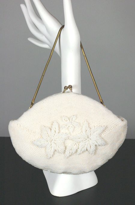 P291-vintage bridal white beaded handbag 1960s purse wedding - 2.jpg