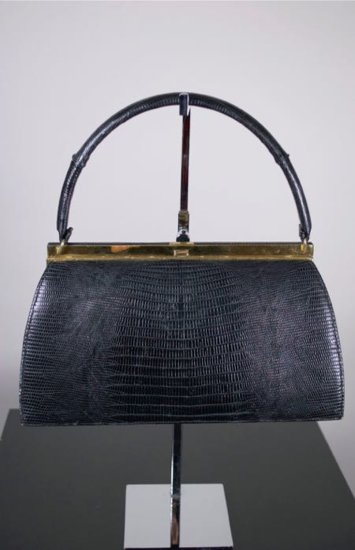 P353-lizard skin bag purse 1950s 1960s black frame handbag - 5.jpg