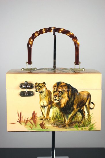 P409-big cats lions tiger leopard decoupage box bag 1960s - 01.jpg