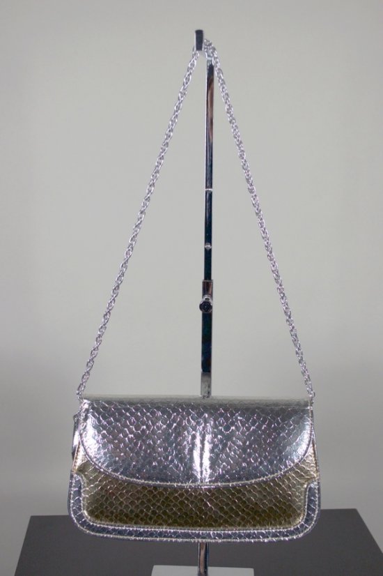 P428-evening bag 70s silver gold metallic snakeskin vinyl  - 2.jpg