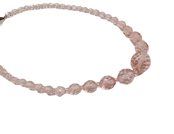 pale_pink_1950s_faceted_glass_crystal_beaded_necklace_choker-removebg-preview.png