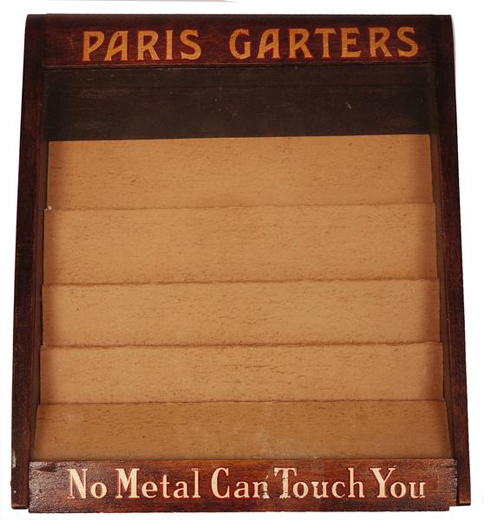 Paris-Garters-Display-POP_grande.jpg