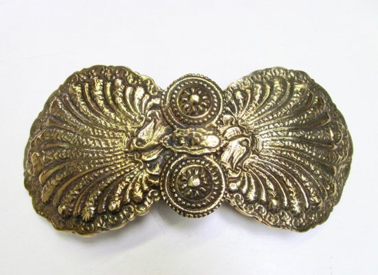 peacock buckle.jpg