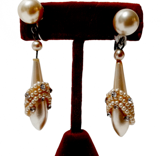 pearl drop earrings stones 2.png