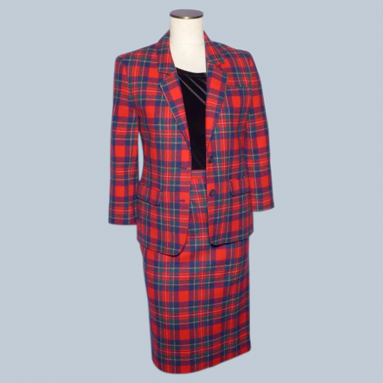 Pendleton-Royal-Stewart-Tartan-full-1A-700x2-10.10-0a8dfa4a-c1ccd6.png