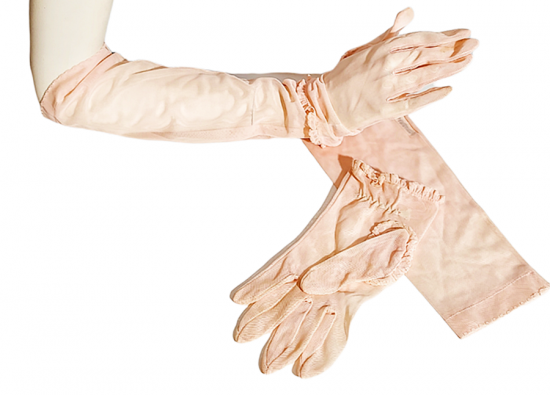 pink net gloves 2 pc 3.png
