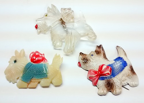 plastic vintage scottie dogs.jpg