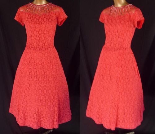 red chantilly lace dress - DOUBLE.JPG