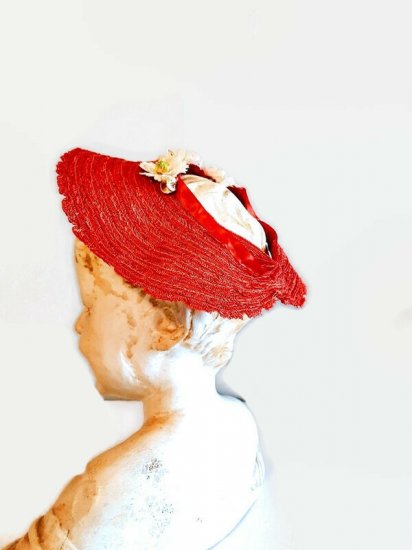 red straw girls 40s hat,open crown,flowers.jpg