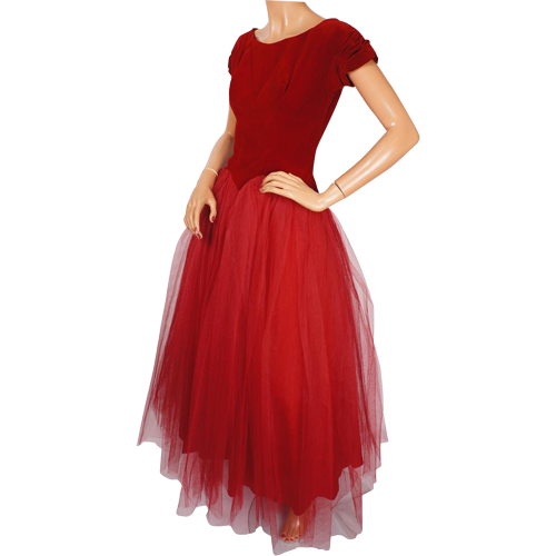 Red-Tulle-Velvet-Dress-vfg.png