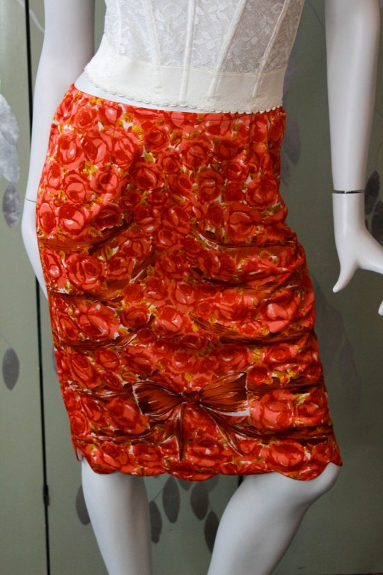 redbowprintslipskirt-2.jpeg