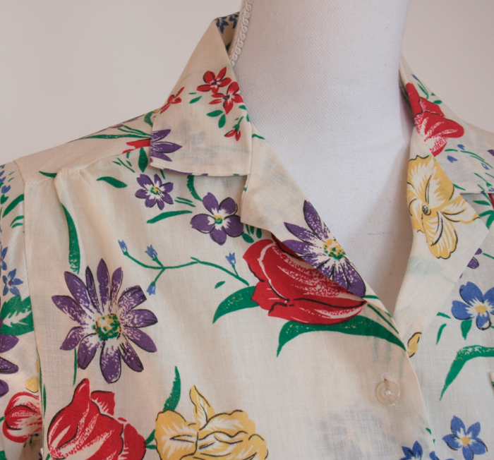 dating vintage floral blouse | Vintage Fashion Guild Forums