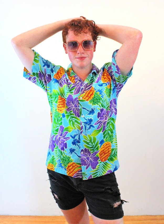 Shirt_Hilo-Hattie_Hawaiian_Pineapple-Monstera_Colorful_Eby52421-1925_05.JPG