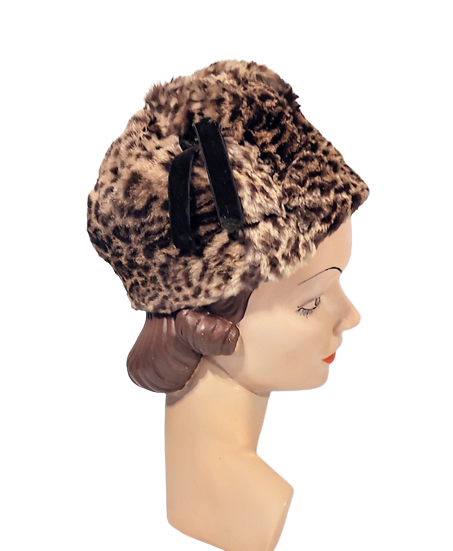 side_velvet_bow_leopard_print_60s_hat-removebg-preview.png