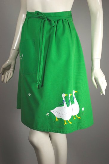 SK128-green poly cotton 70s wrap skirt handpainted geese - 1.jpg