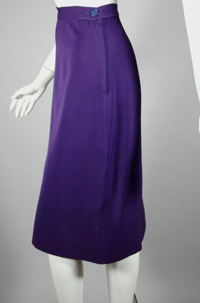 SK97-late 1940s skirt purple wool gabardine - 2.jpg