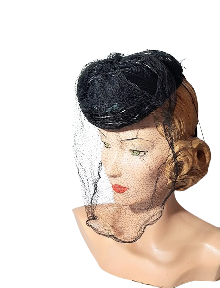 small_black_feathered_round_tilt_hat_1940s__veil_vintage-removebg-preview.png