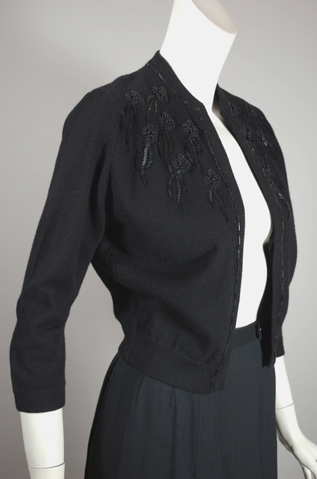 SW147-deadstock vintage black 1950s cashmere cardigan beaded sweater XS S - 3.jpg