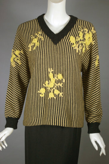 SW173-beatnik girl 1950s pullover sweater wool black yellow stripes - 1.jpg
