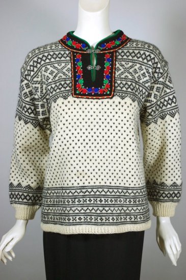 SW178-1950s-60s Setesdal sweater Nordic pattern wool hand knit cream black - 1.jpg
