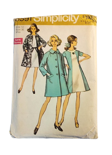 unused_1960s_dress_and_coat_pattern_simplicity_vintage-removebg-preview.png