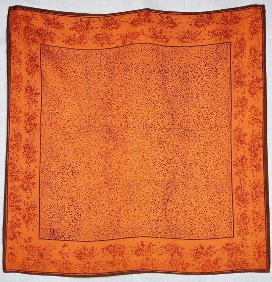 veraorangescarf01.jpg