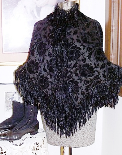 victorian black cut velvet mantle cape,anothertimevintageapparel,antique clothing.jpg