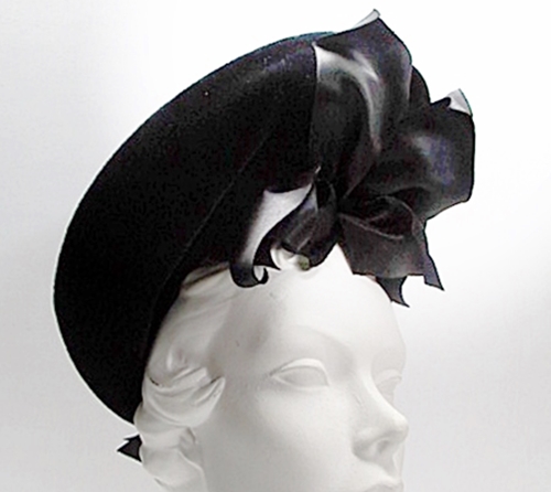 vintage 40 50s lily dache hat,vintage black designer hat.JPG