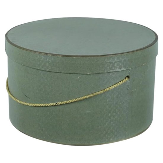 Vintage-Hat-Box78-Green-Papered-w-full-1-720x2_10.10-715-f.jpg