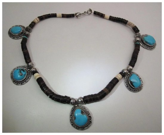 Vintage-Heishi-Necklace-Five-Ingot-Silver-full-0-720-10.10-78-f.jpg