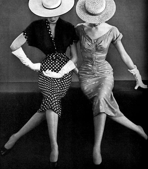 Vogue 1951.jpg