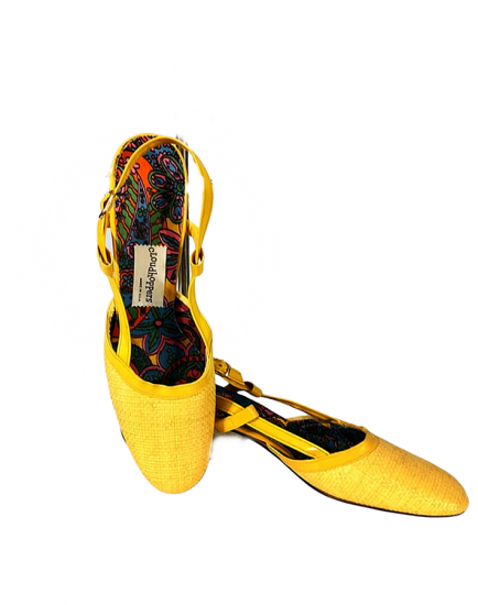 yellow 60s sling back shoes 2.png