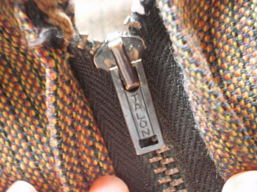 zipper1.jpg